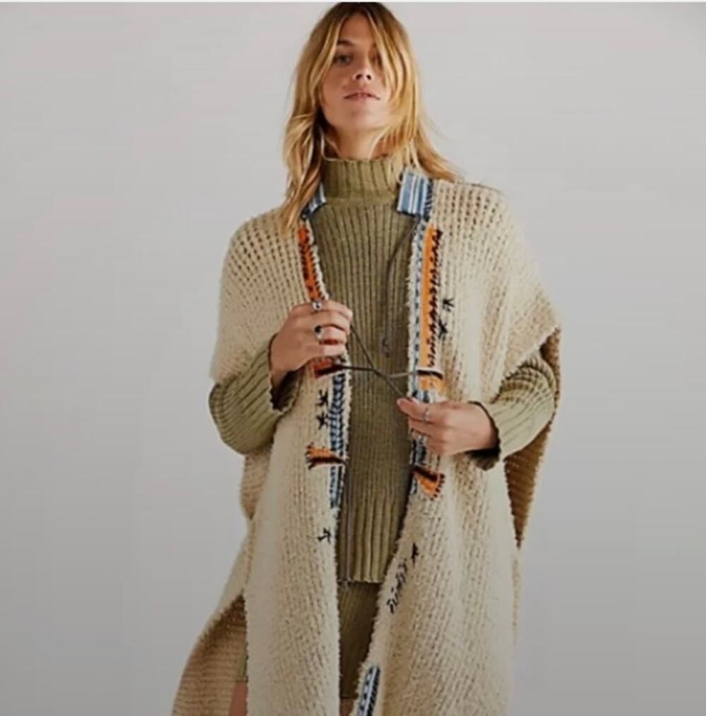 Free People Lonestar Poncho Cardigan XS Cream Boho Knit Hooded Duster Sweater